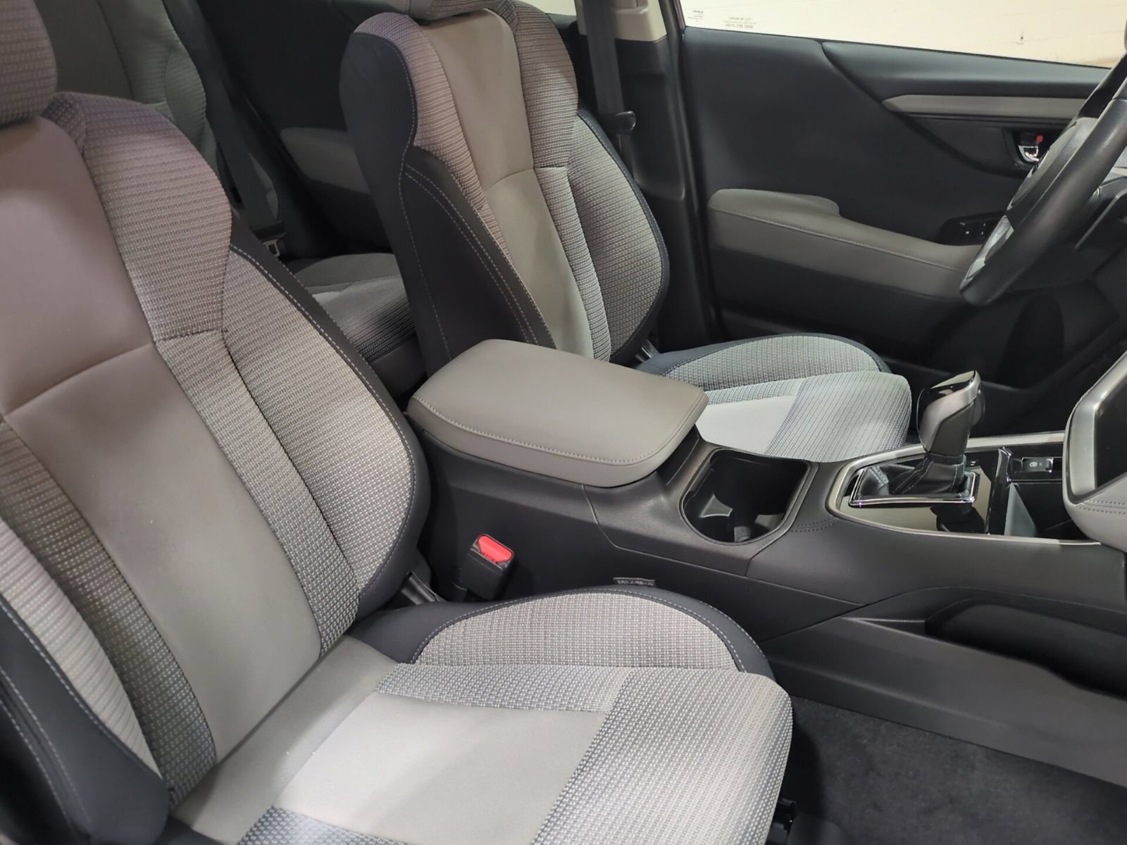 Certified 2024 Subaru Outback Premium AWD/4WD image 10
