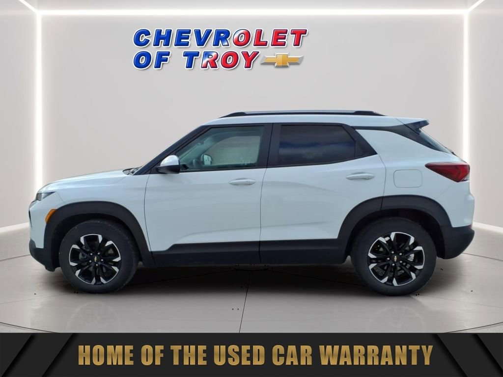 Used 2021 Chevrolet TrailBlazer LT w/ Convenience Package image 5
