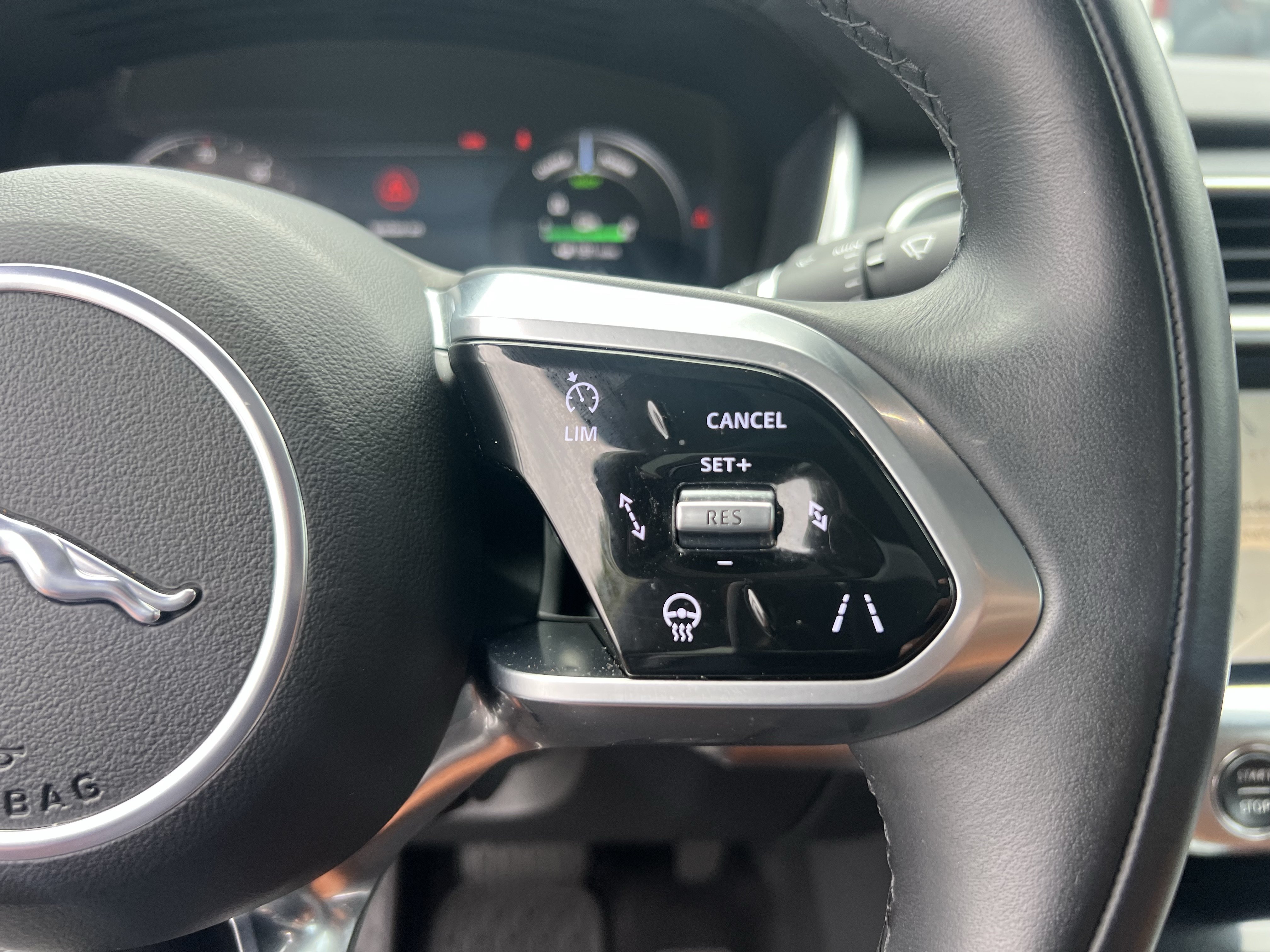Used 2024 Jaguar I-PACE R-Dynamic HSE AWD/4WD image 23