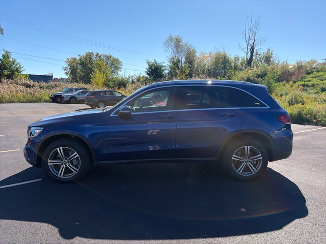 Used 2020 Mercedes-Benz GLC 300 4MATIC image 4