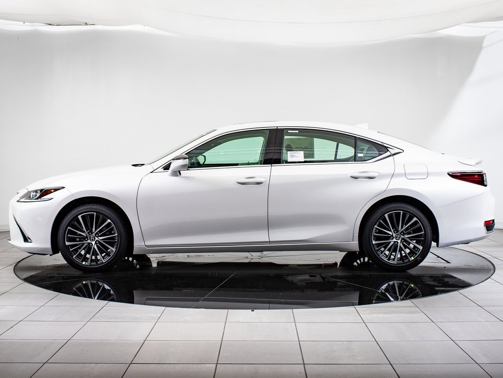 New 2025 Lexus ES 300h w/ Premium Package image 5