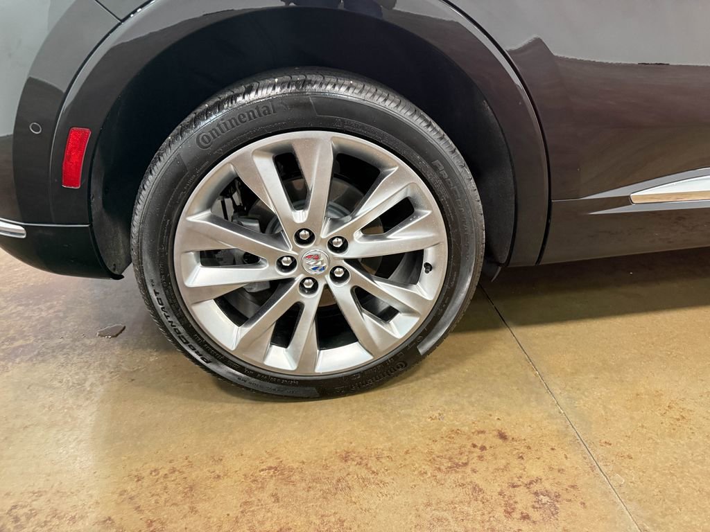 Used 2023 Buick Envision Avenir AWD/4WD image 90