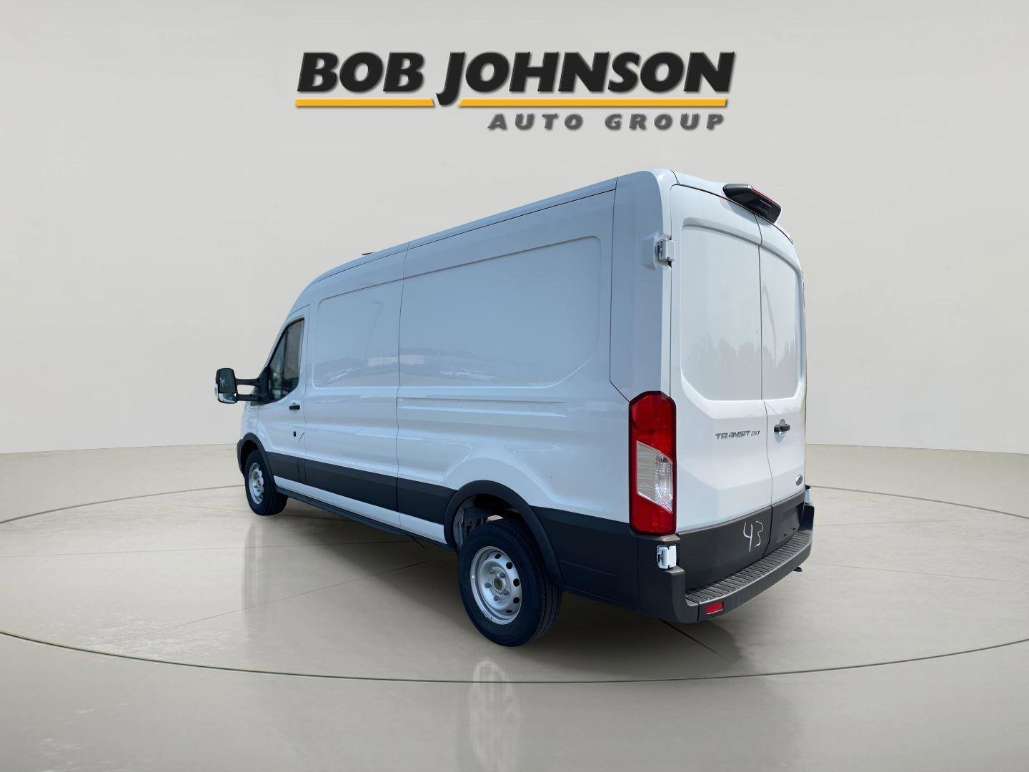 New 2025 Ford Transit 250 148 Medium Roof w/ Load Area Protection Package RWD image 10