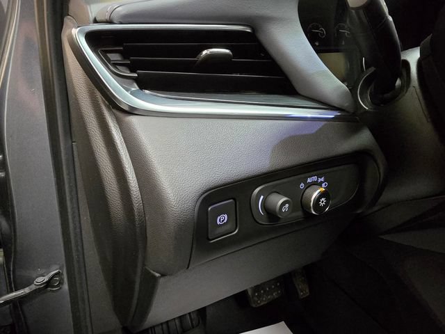 Used 2019 Buick Enclave Essence w/ Trailering Package, 5000 lbs. AWD/4WD image 17