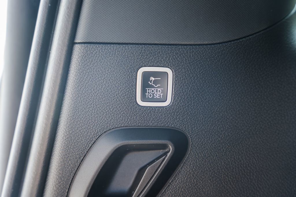 New 2026 Jeep Grand Wagoneer 4WD image 12