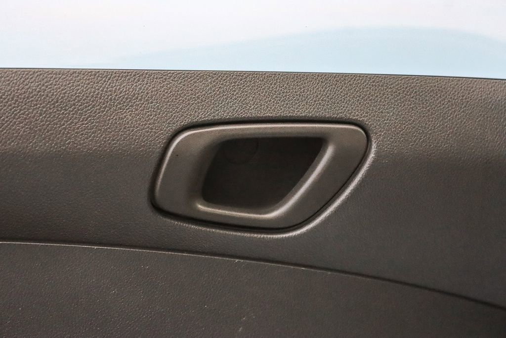 Used 2015 Chevrolet Spark LT image 42