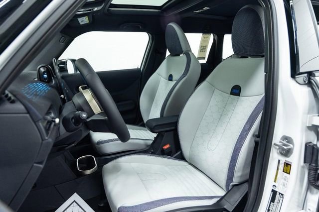 New 2026 MINI Cooper 4-Door Hardtop image 19