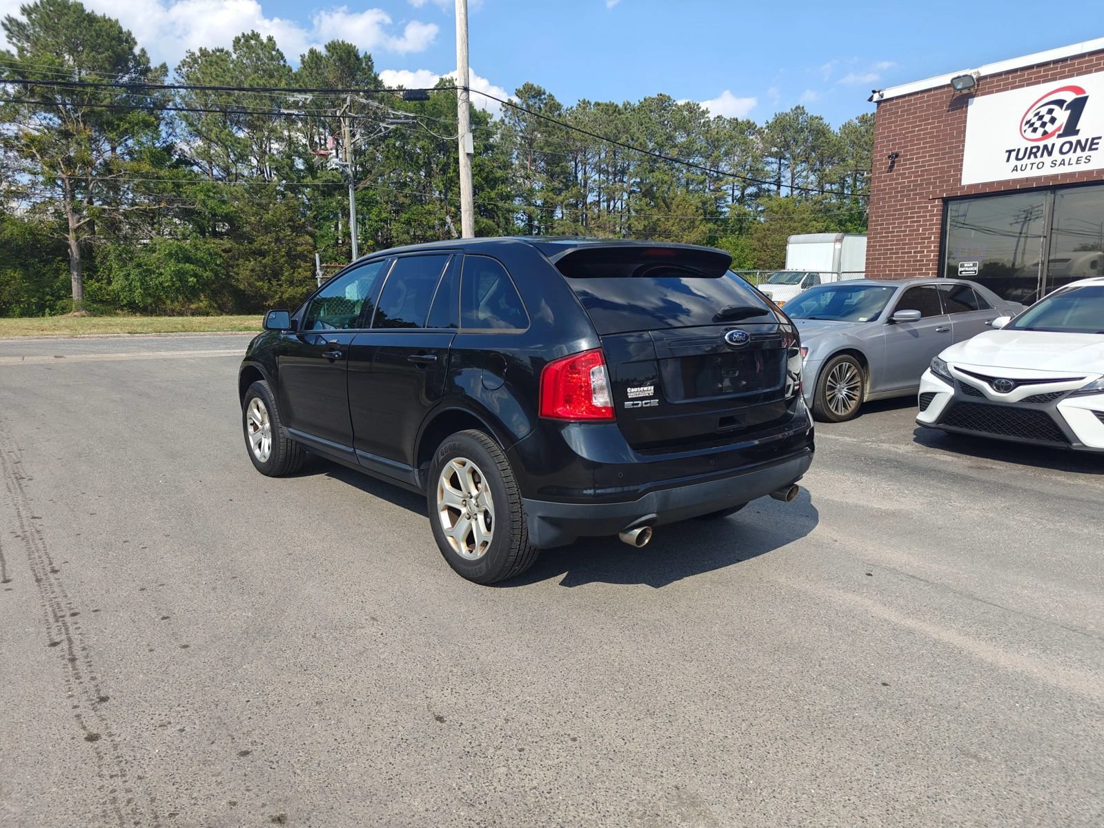 Used 2013 Ford Edge SEL AWD/4WD image 3