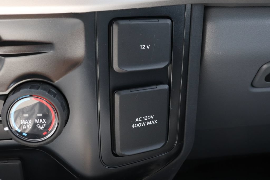 New 2025 Ford F550 4x4 Regular Cab Super Duty image 18