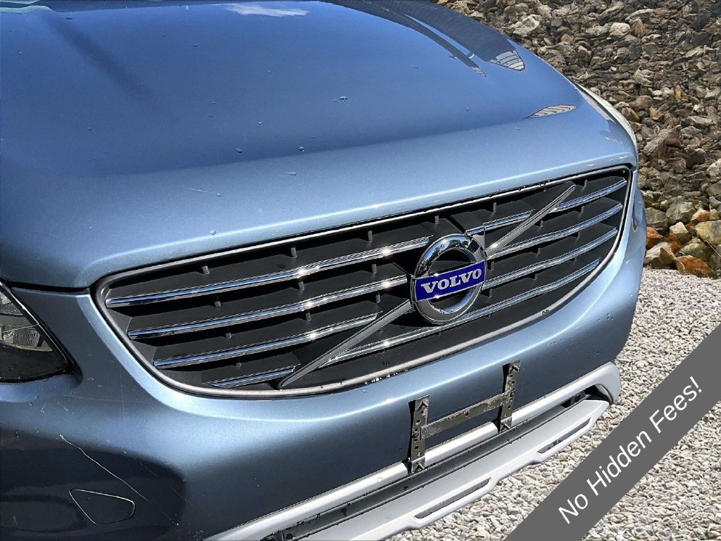 Used 2017 Volvo XC60 T6 Dynamic w/ Preferred Option Package AWD/4WD image 24
