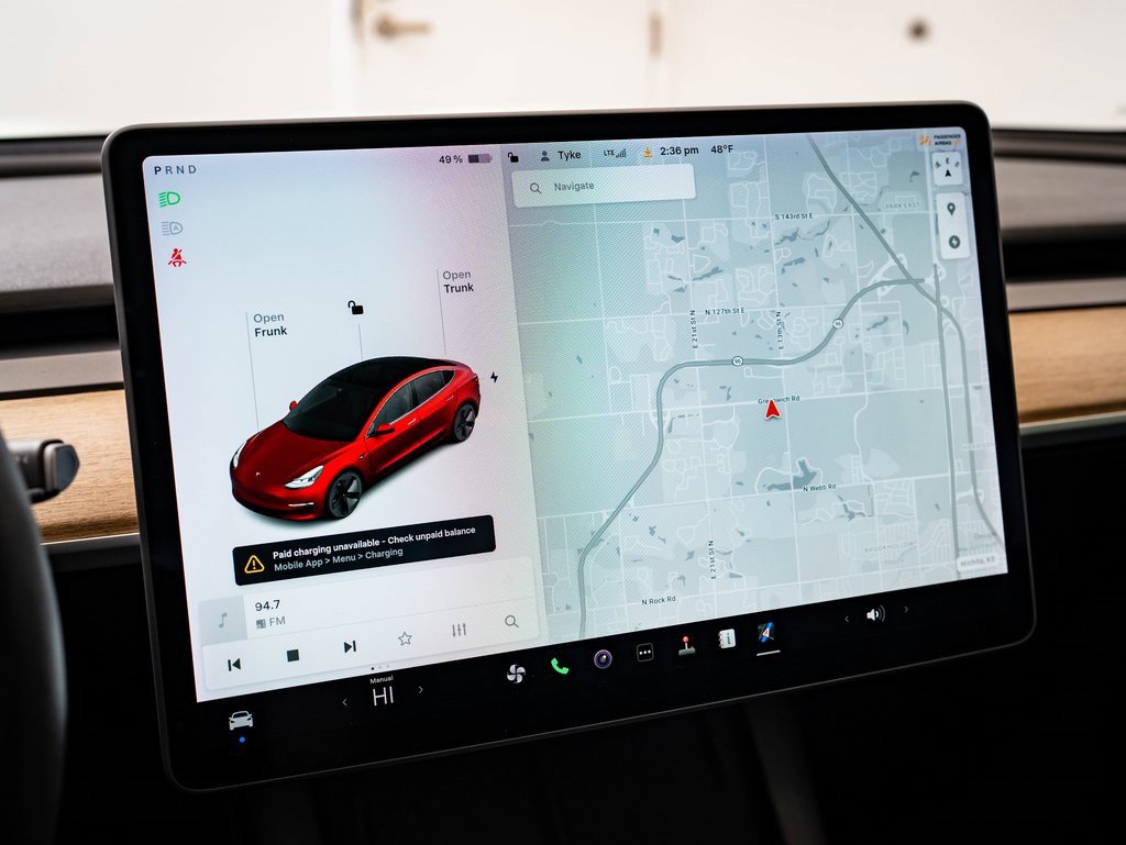 Used 2021 Tesla Model 3 Standard Range Plus image 26