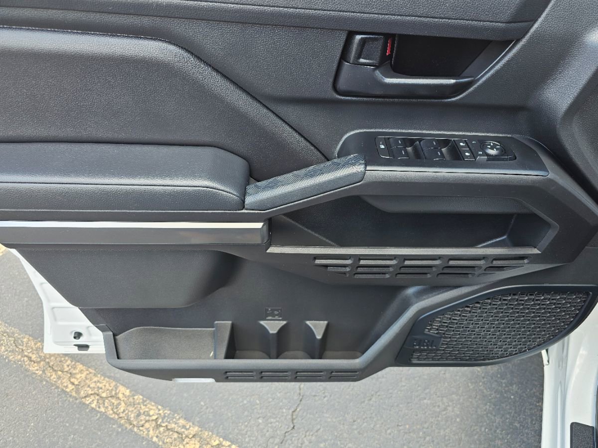 Used 2024 Toyota Tacoma SR5 image 21