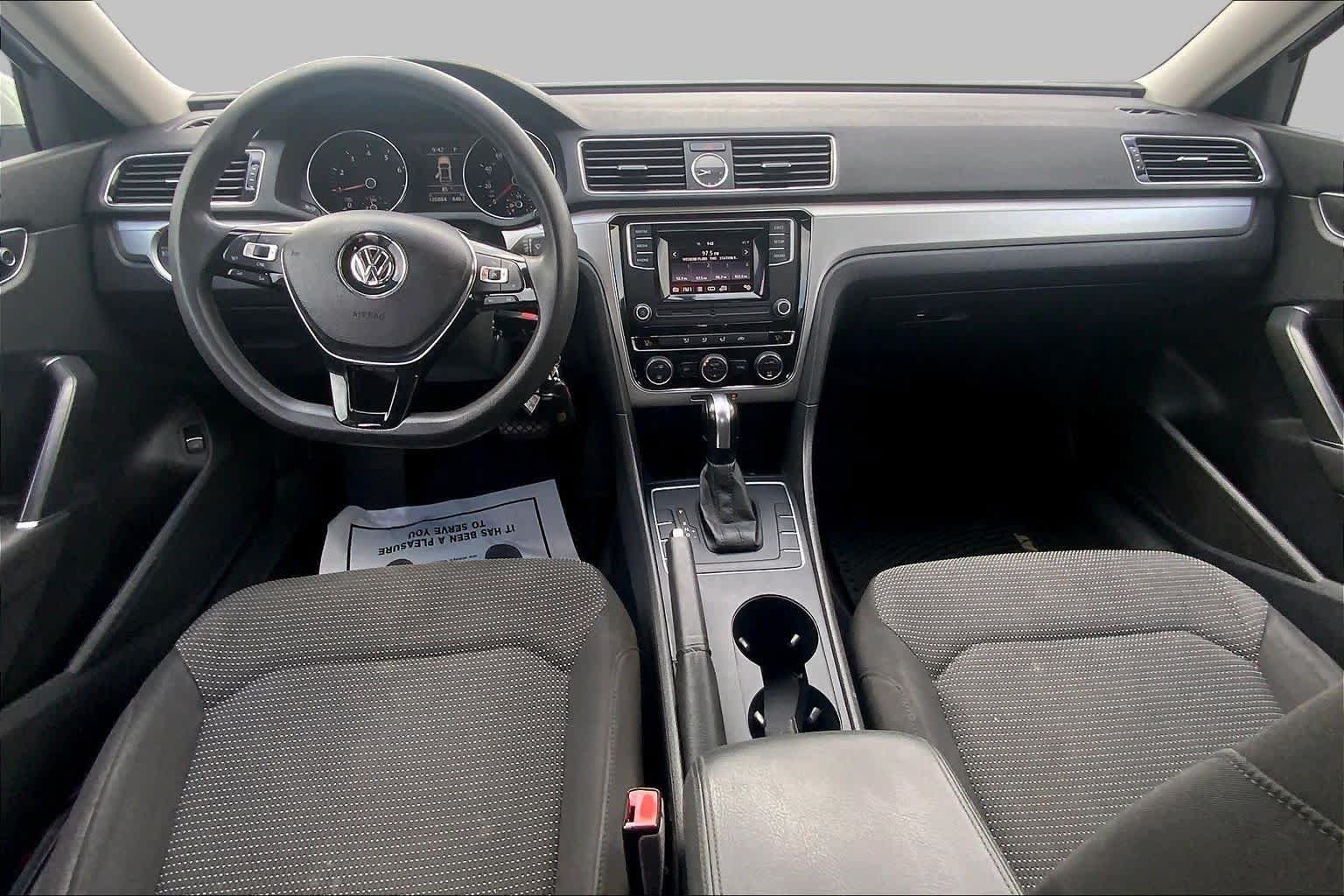 Used 2016 Volkswagen Passat 1.8T S w/ Lighting Package (P06) FWD image 16