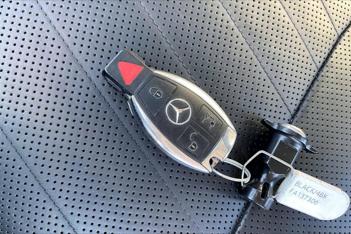 Used 2015 Mercedes-Benz S 550 Sedan image 11