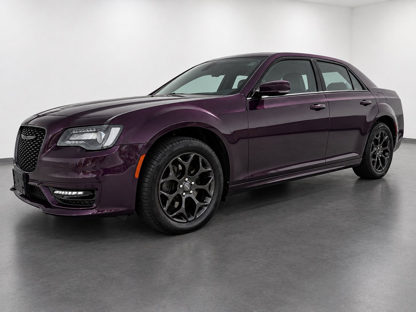 Used 2021 Chrysler 300 Touring L AWD/4WD image 1