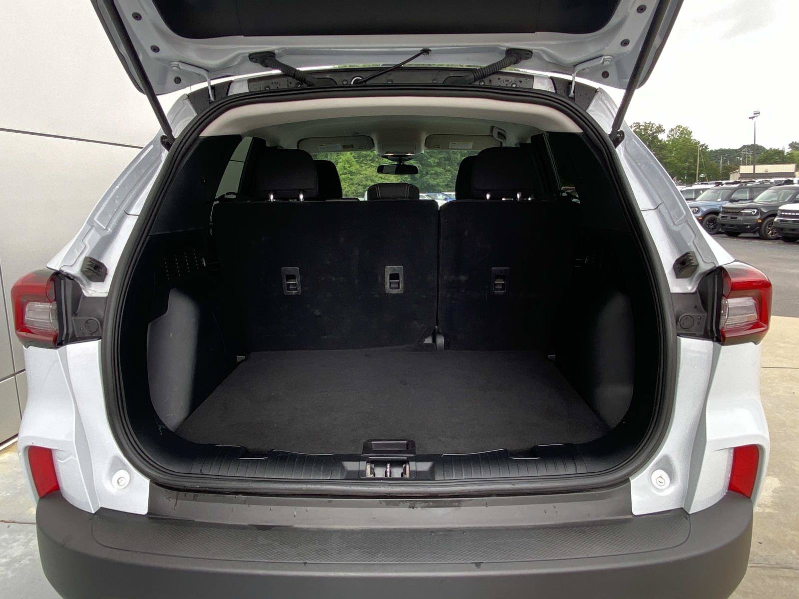 Used 2025 Ford Escape Active FWD image 8