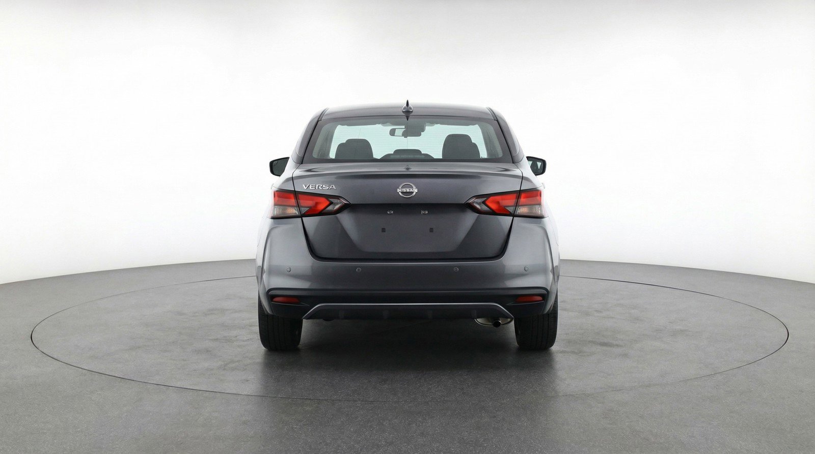 Used 2025 Nissan Versa SV image 7