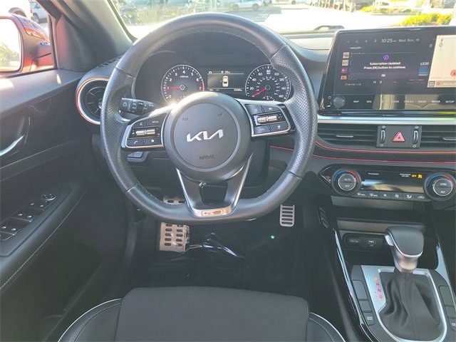 Used 2024 Kia Forte GT-Line image 11