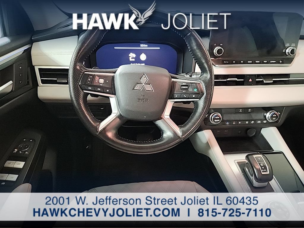 Used 2023 Mitsubishi Outlander SEL AWD/4WD image 13