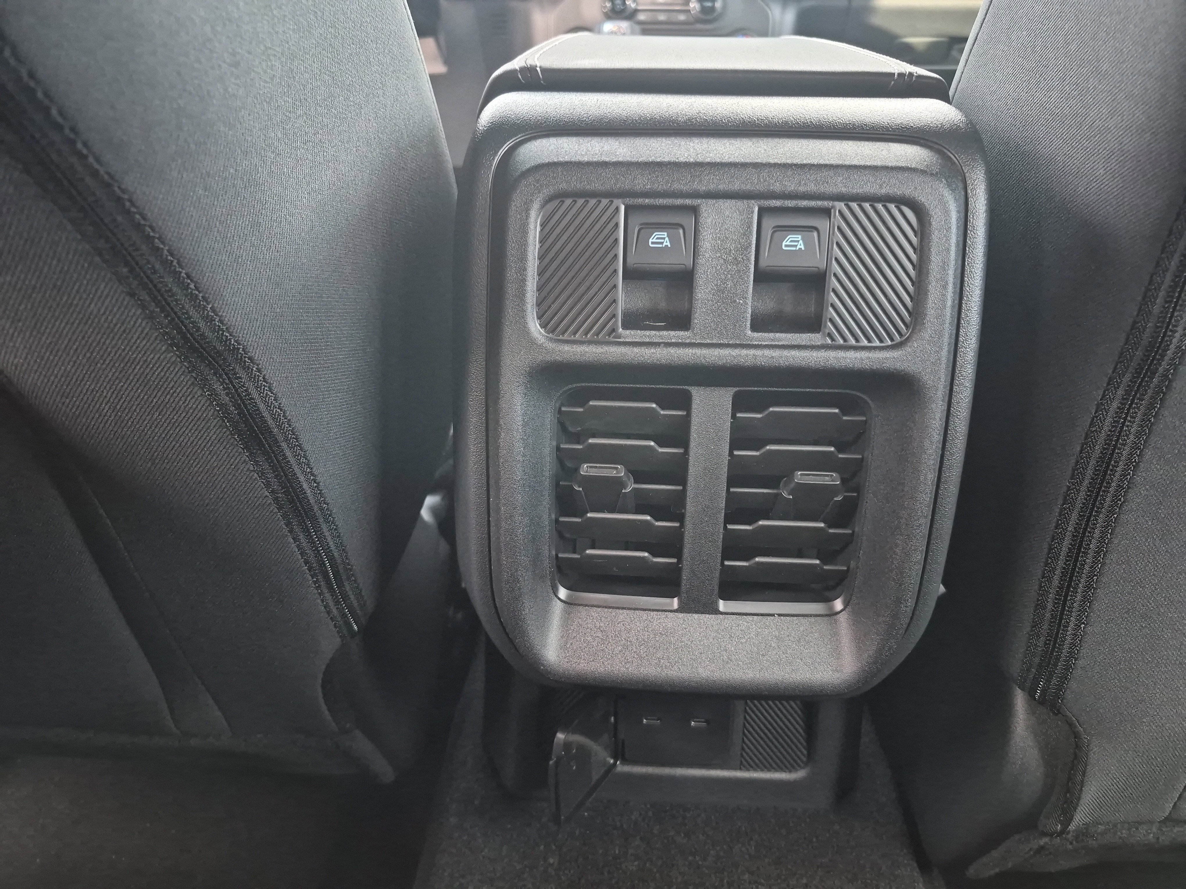 New 2025 Ford Bronco 4-Door w/ Sasquatch Package image 18