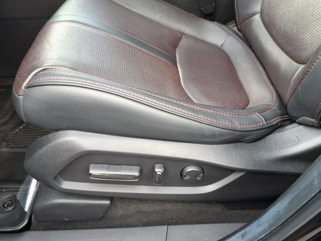 Used 2025 Honda Pilot Black Edition image 15