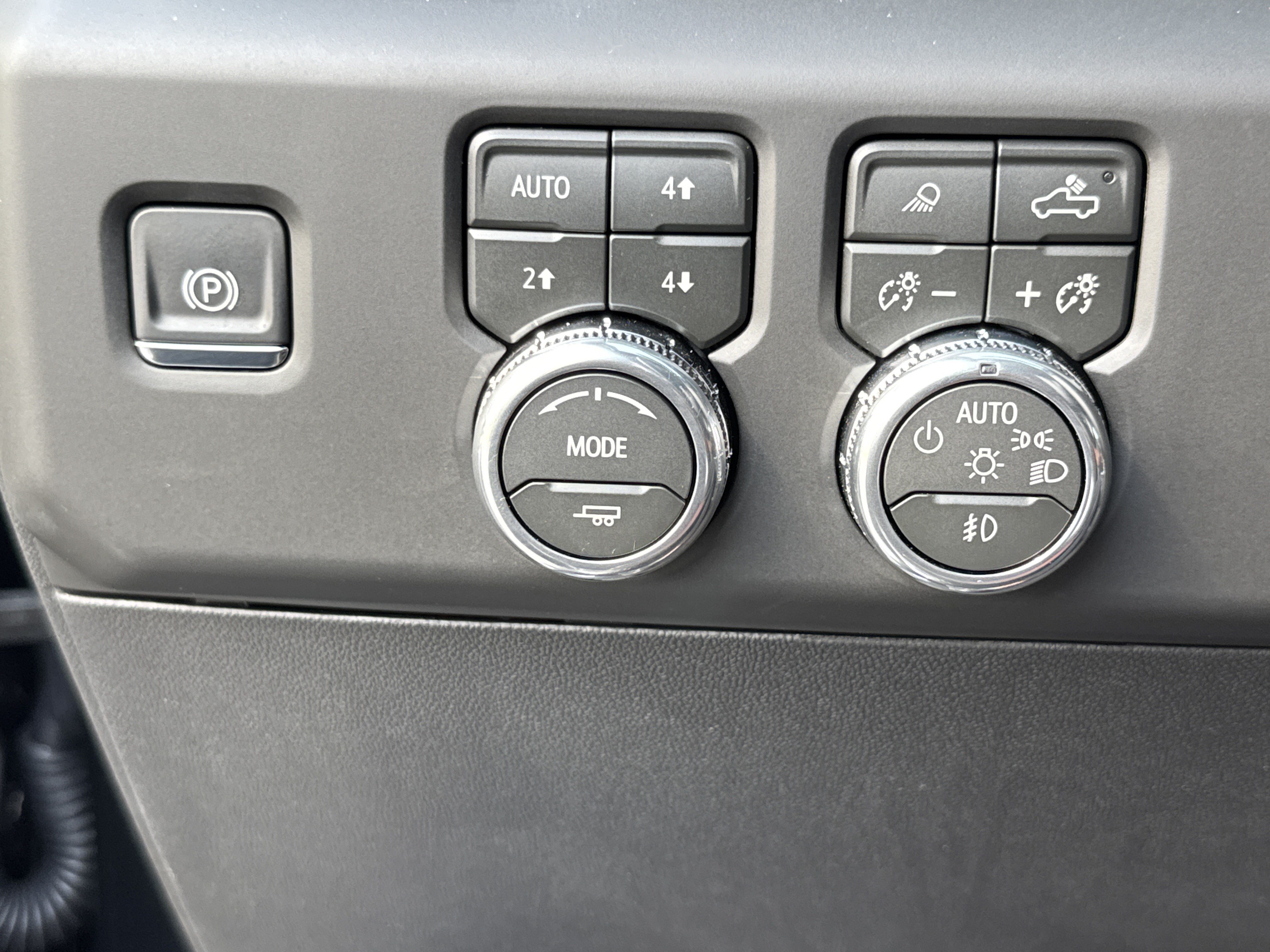 New 2026 GMC Sierra 2500 Denali Ultimate AWD/4WD image 19