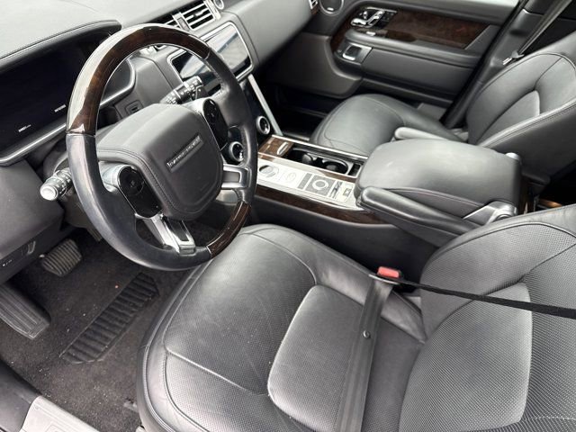 Used 2020 Land Rover Range Rover HSE image 14