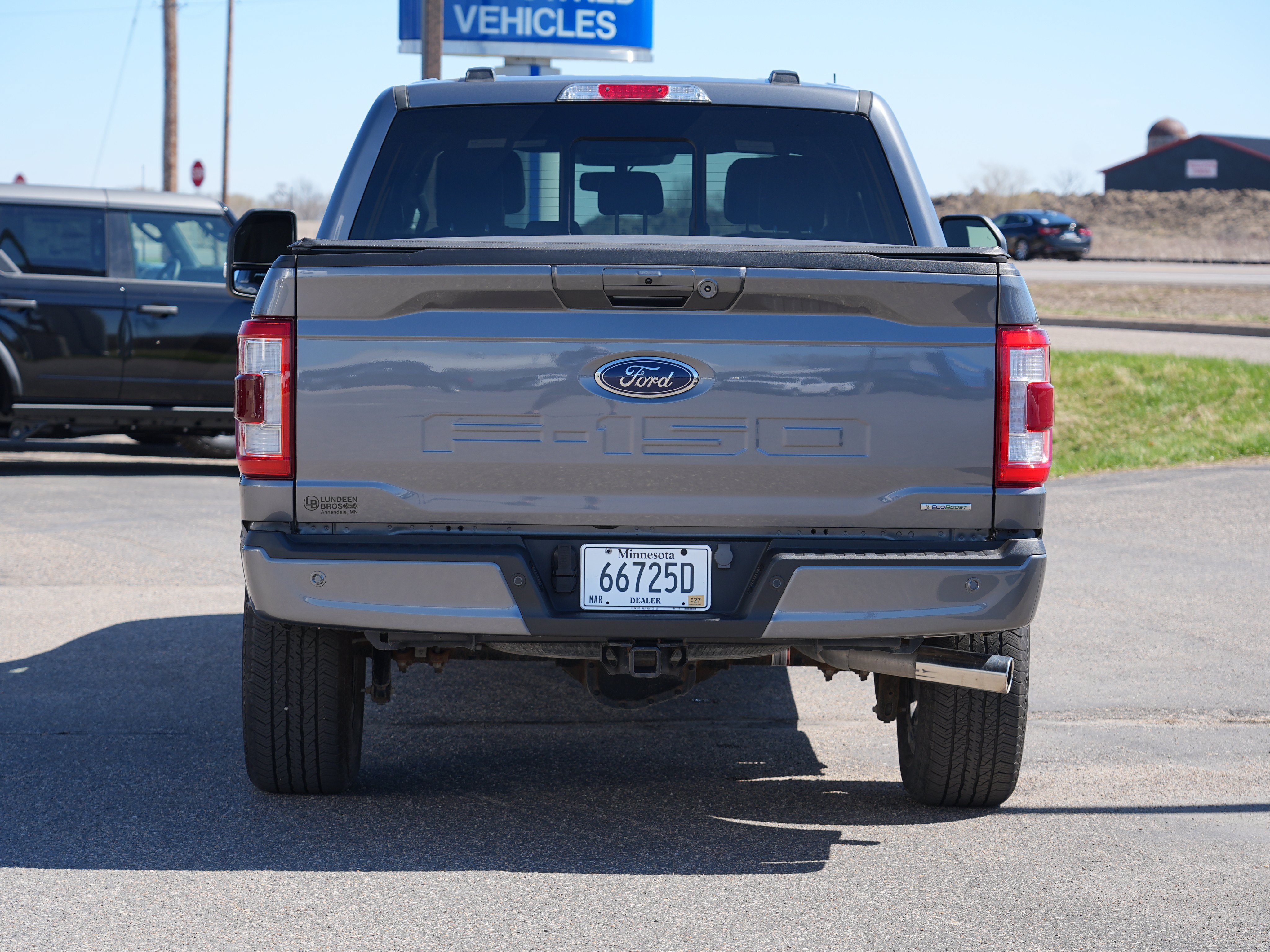 Used 2023 Ford F150 Lariat w/ Equipment Group 502A High AWD/4WD image 4