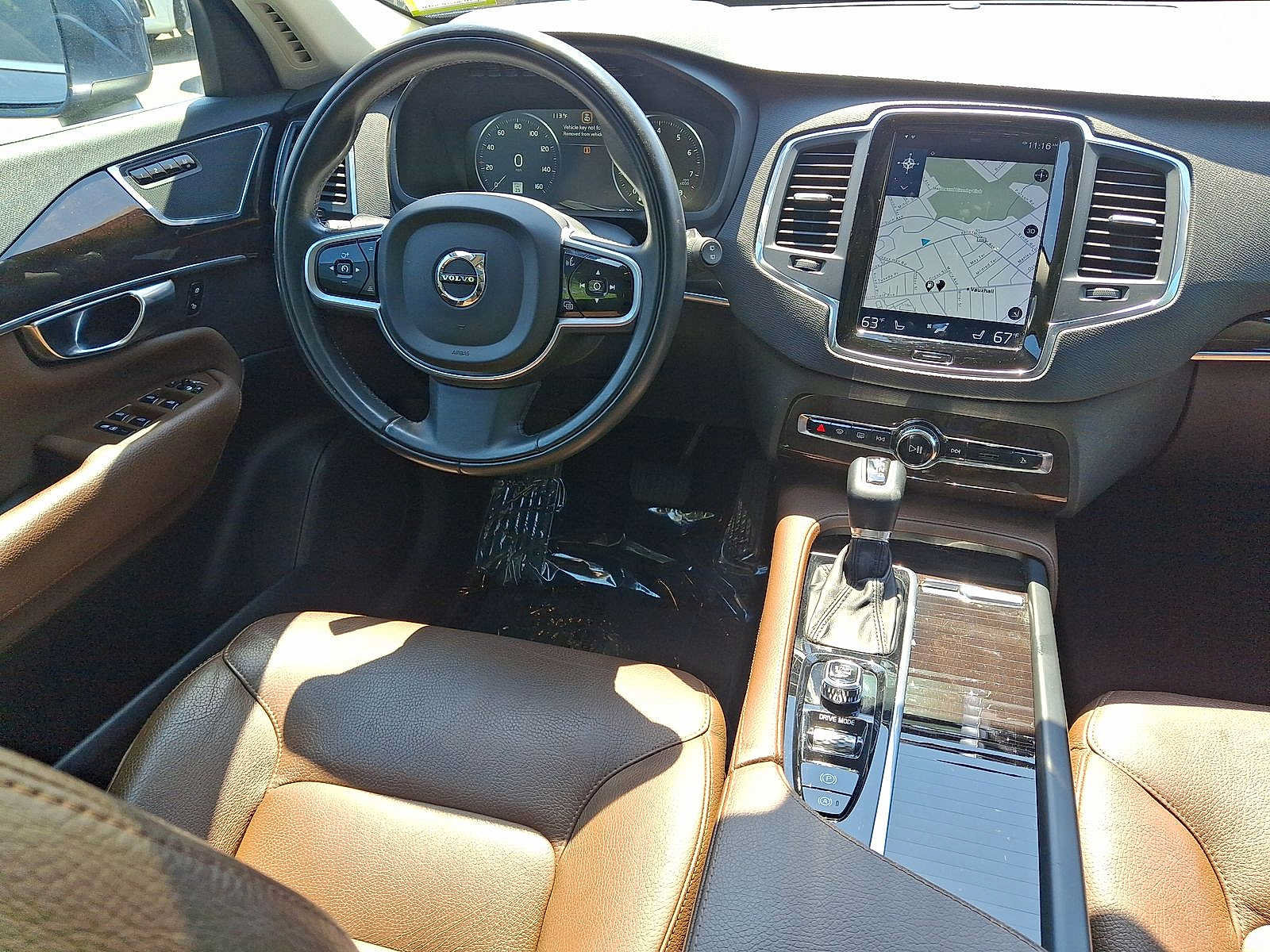 Used 2019 Volvo XC90 T6 Momentum AWD/4WD image 15