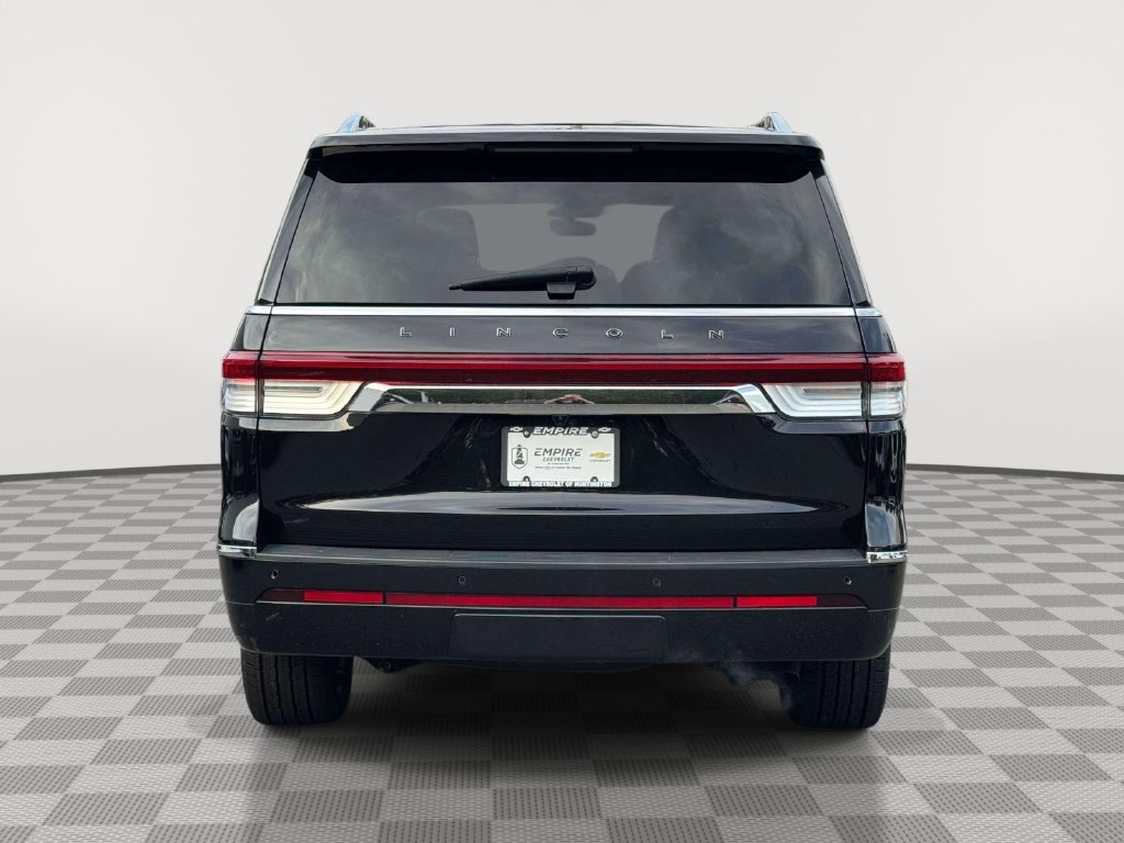 Used 2024 Lincoln Navigator Black Label AWD/4WD image 6
