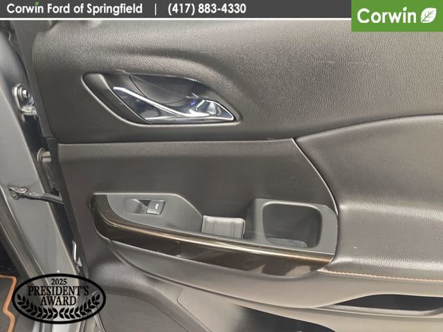 Used 2023 GMC Acadia AT4 AWD/4WD image 14