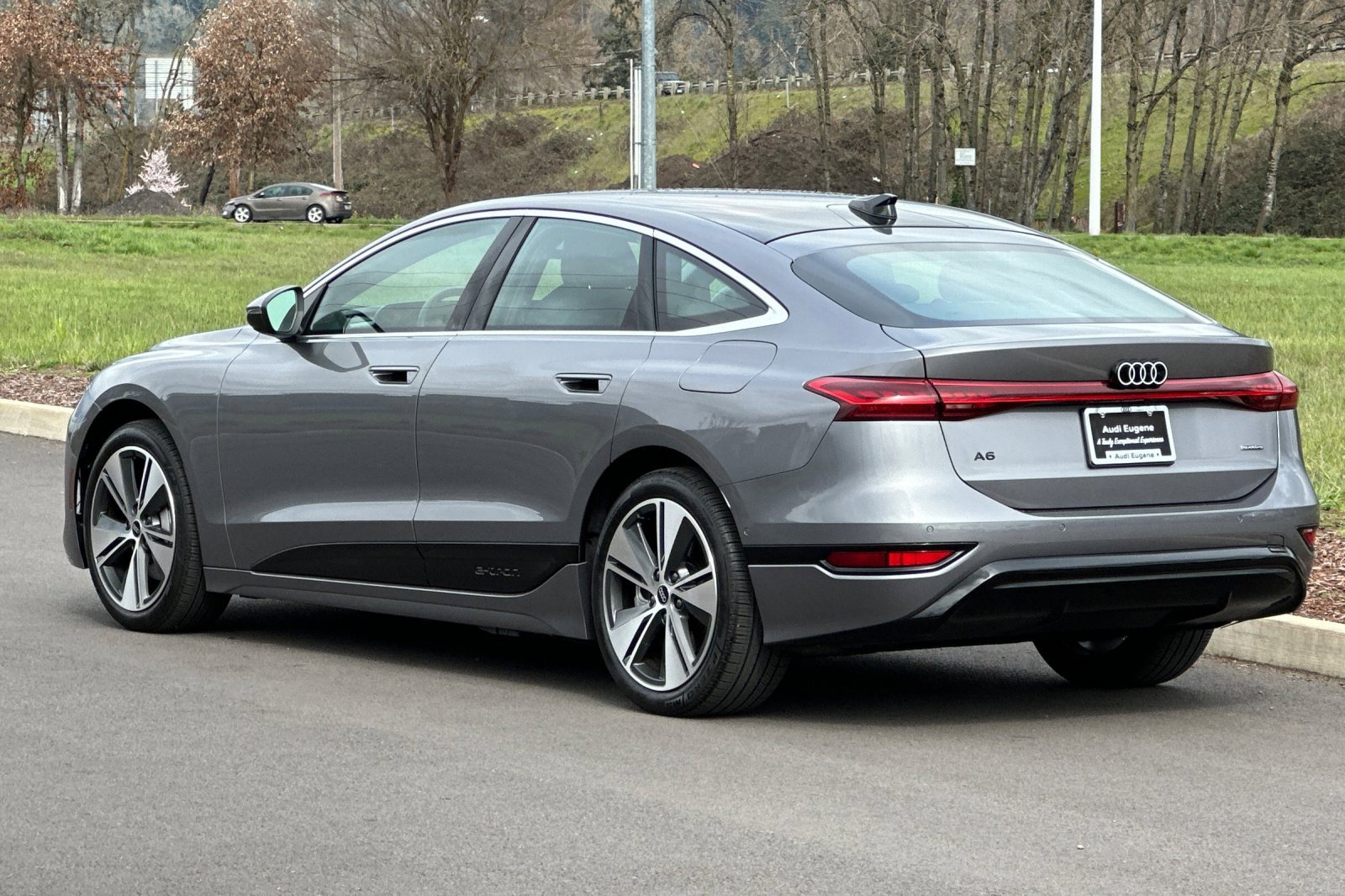 Used 2025 Audi A6 e-tron Premium Plus w/ Premium Plus image 5