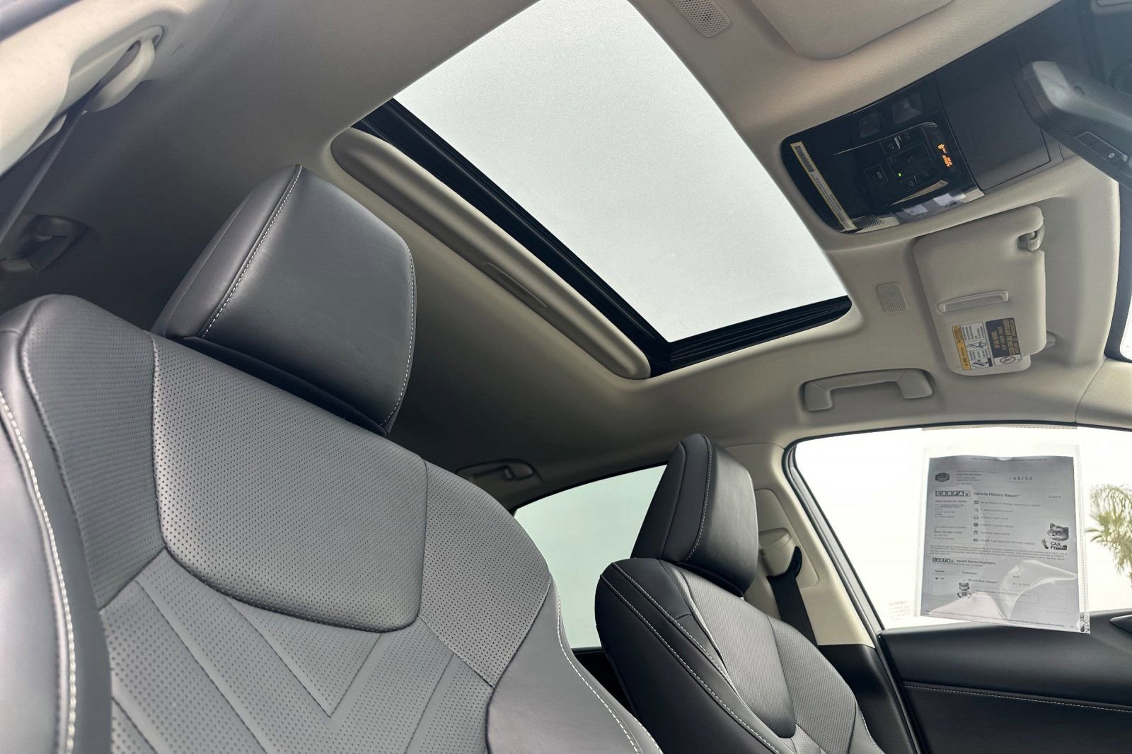 Used 2024 Lexus NX 450h+ AWD w/ Luxury Package image 20