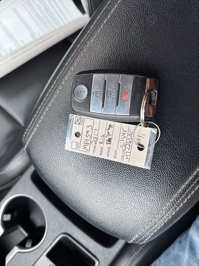 Used 2017 Kia Sportage EX w/ EX Premium Package image 32