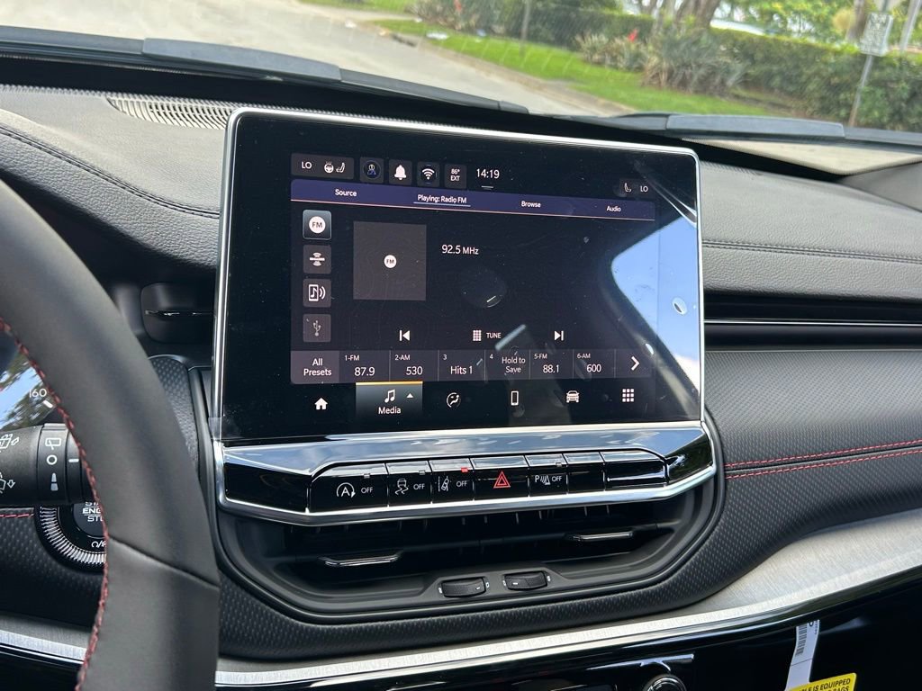 New 2026 Jeep Compass Trailhawk image 48