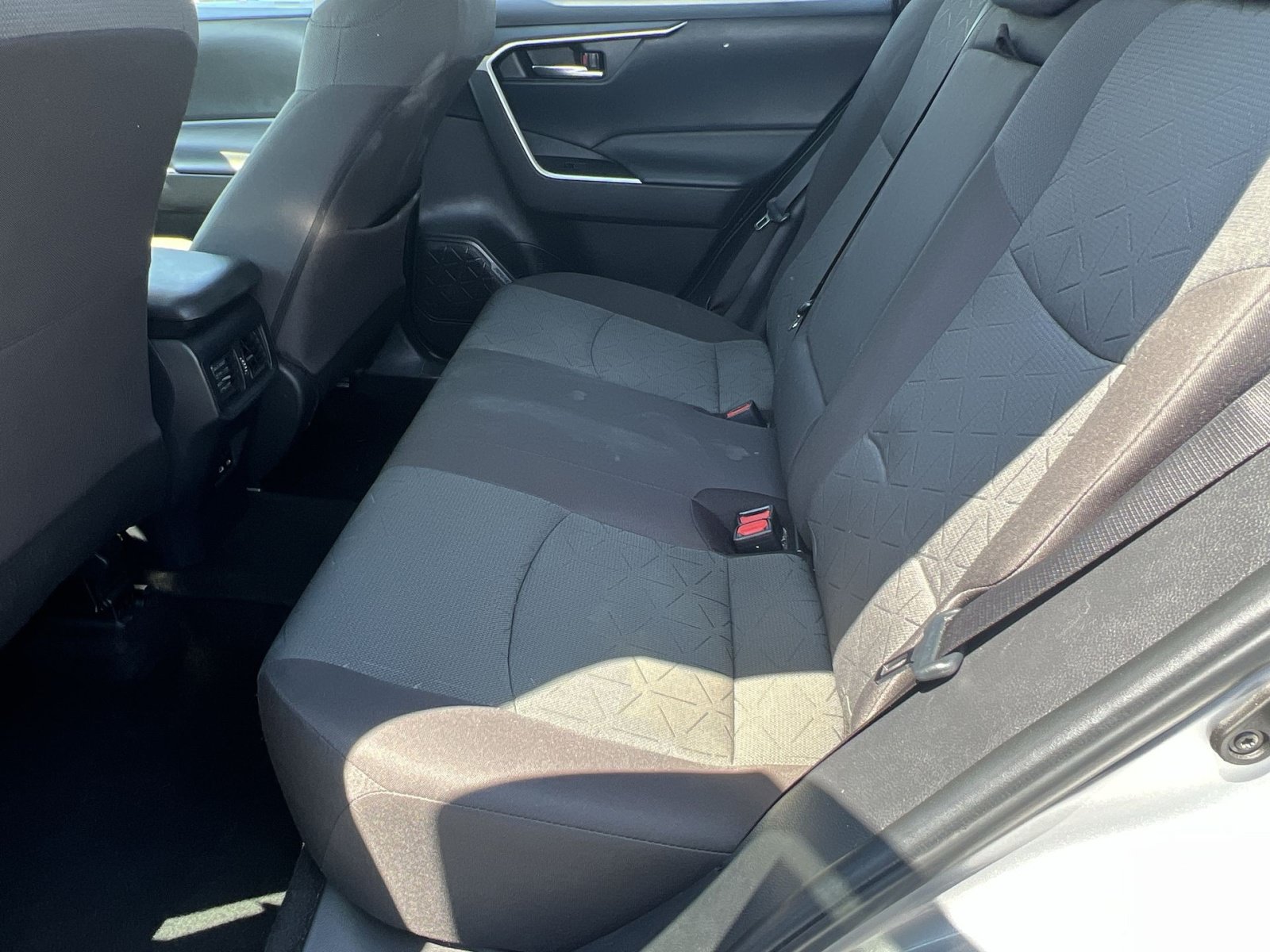Used 2023 Toyota RAV4 XLE w/ Convenience Package FWD image 22