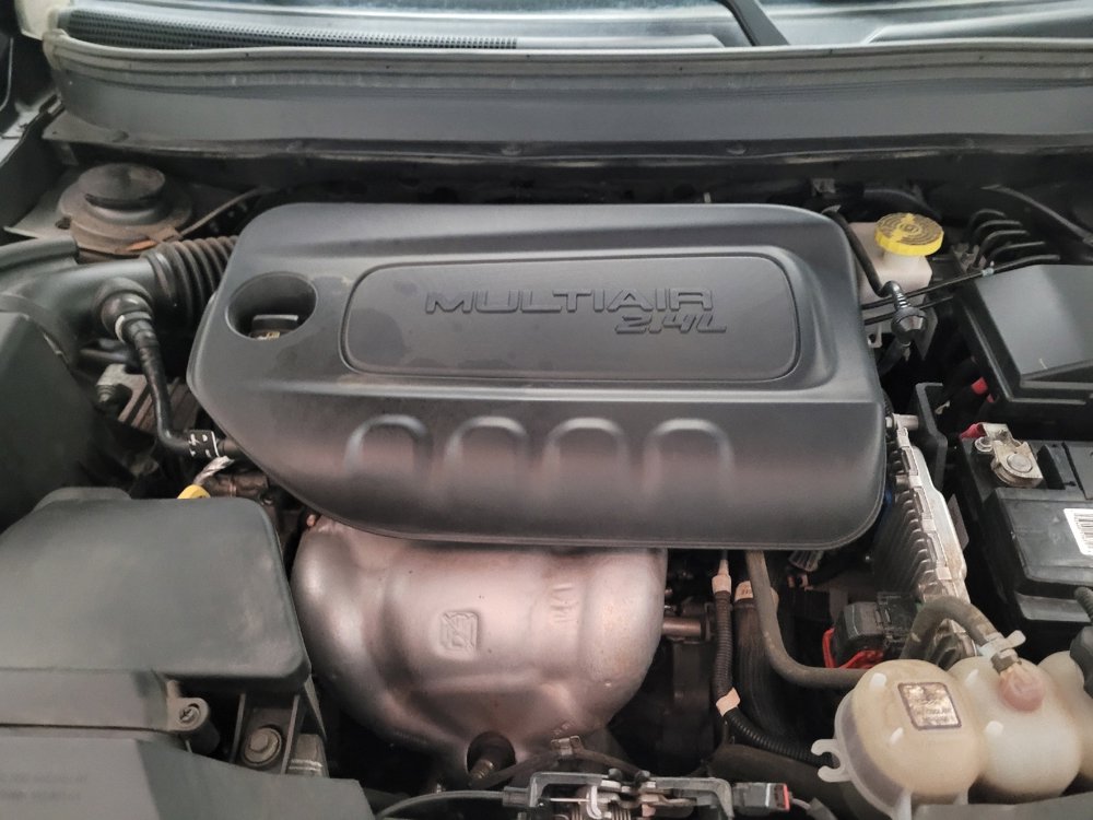 Used 2020 Jeep Cherokee Latitude Plus AWD/4WD image 30