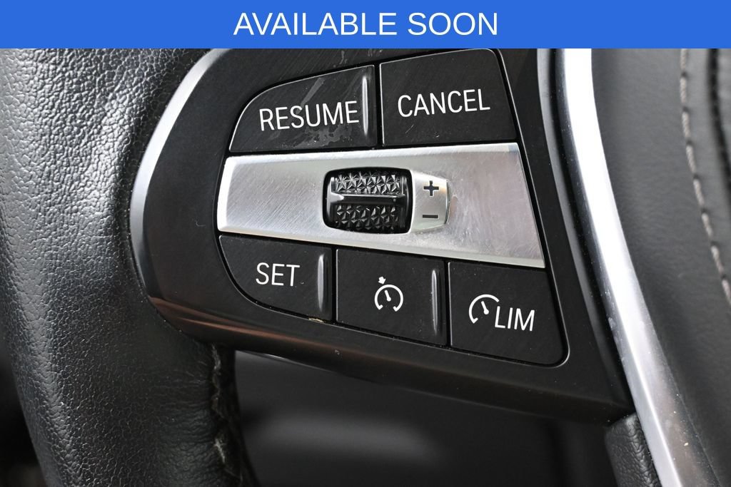 Used 2022 BMW X5 xDrive40i w/ Executive Package AWD/4WD image 18