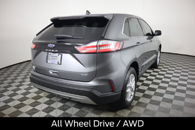 Certified 2023 Ford Edge SEL w/ Convenience Package AWD/4WD image 4