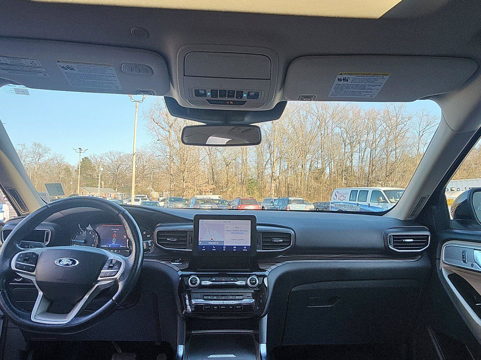 Used 2021 Ford Explorer Limited w/ Equipment Group 301A image 25