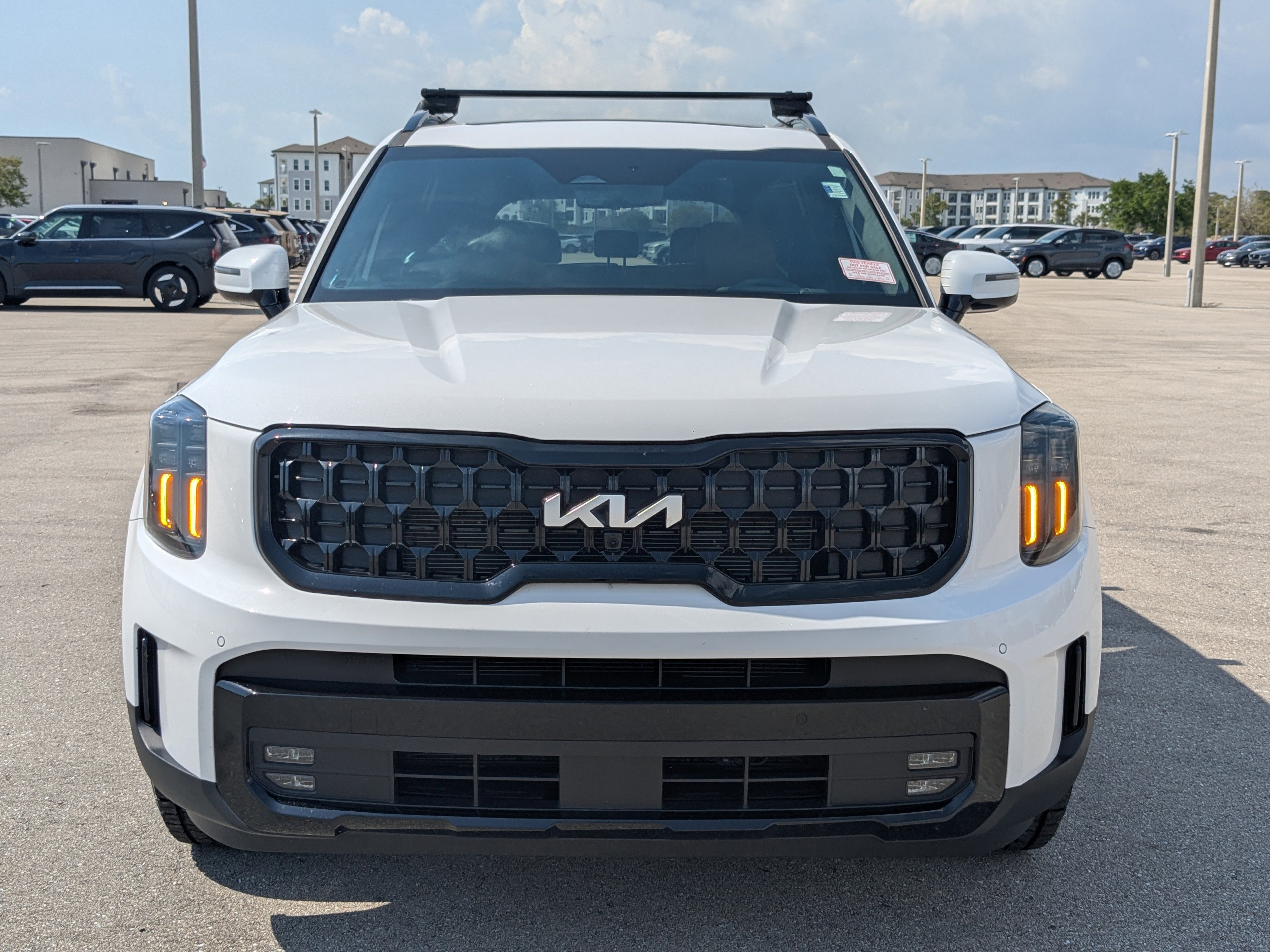 Certified 2024 Kia Telluride SX Prestige X-Pro image 3