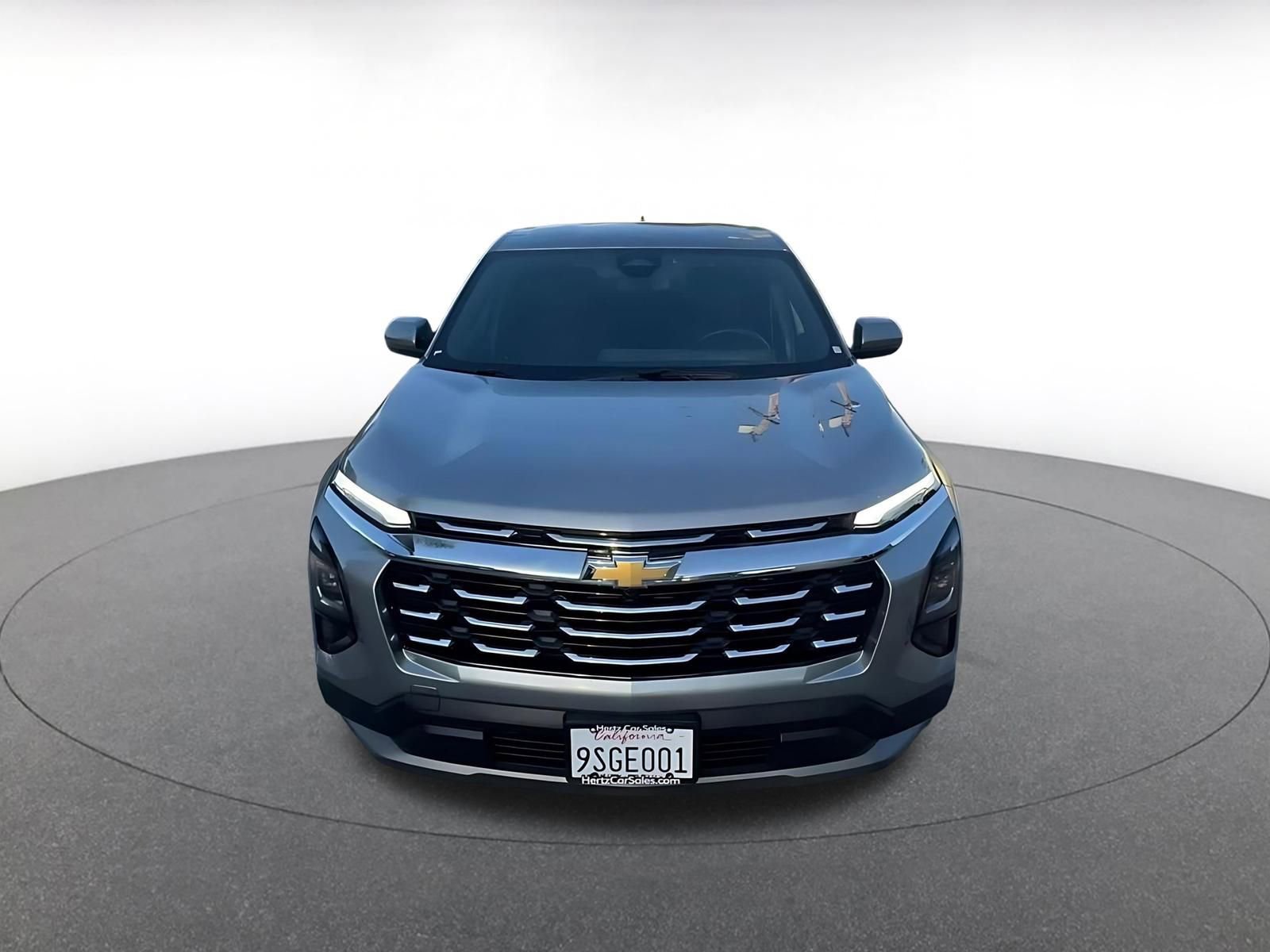 Used 2025 Chevrolet Equinox LT image 4