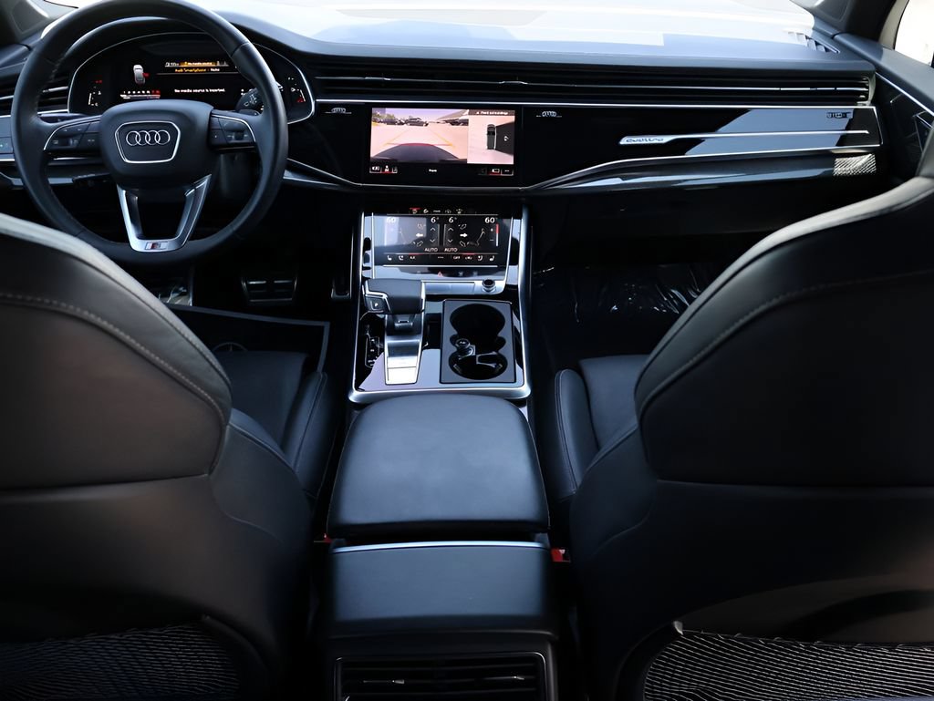 Used 2022 Audi SQ7 Prestige AWD/4WD image 14