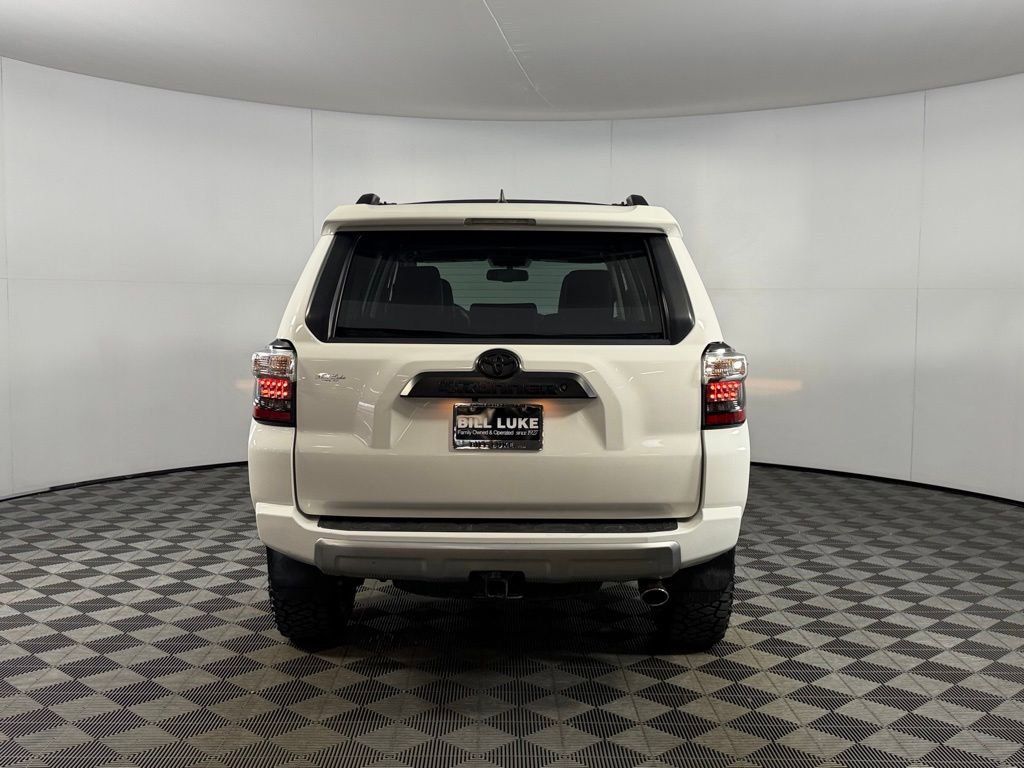 Used 2019 Toyota 4Runner TRD Off-Road Premium AWD/4WD image 6