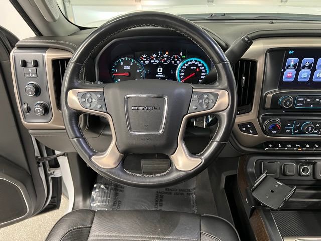 Used 2019 GMC Sierra 2500 Denali w/ Duramax Plus Package AWD/4WD image 29