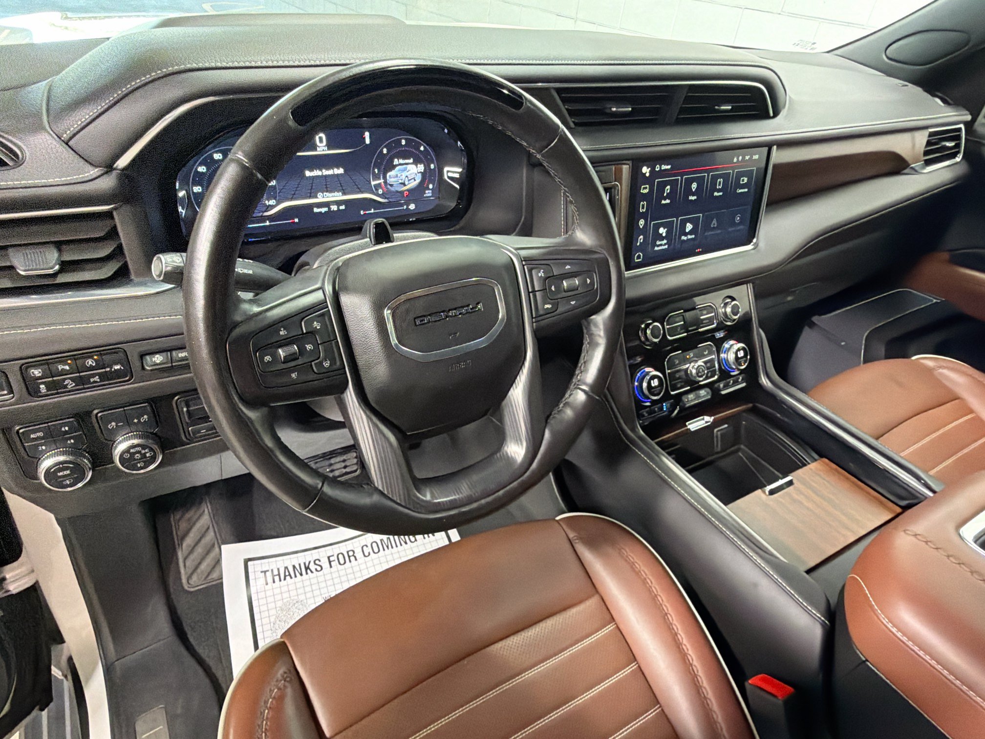 Used 2023 GMC Yukon Denali Ultimate AWD/4WD image 4
