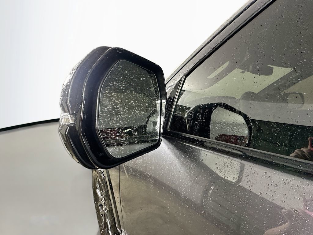 Used 2023 Toyota Sequoia Platinum AWD/4WD image 40