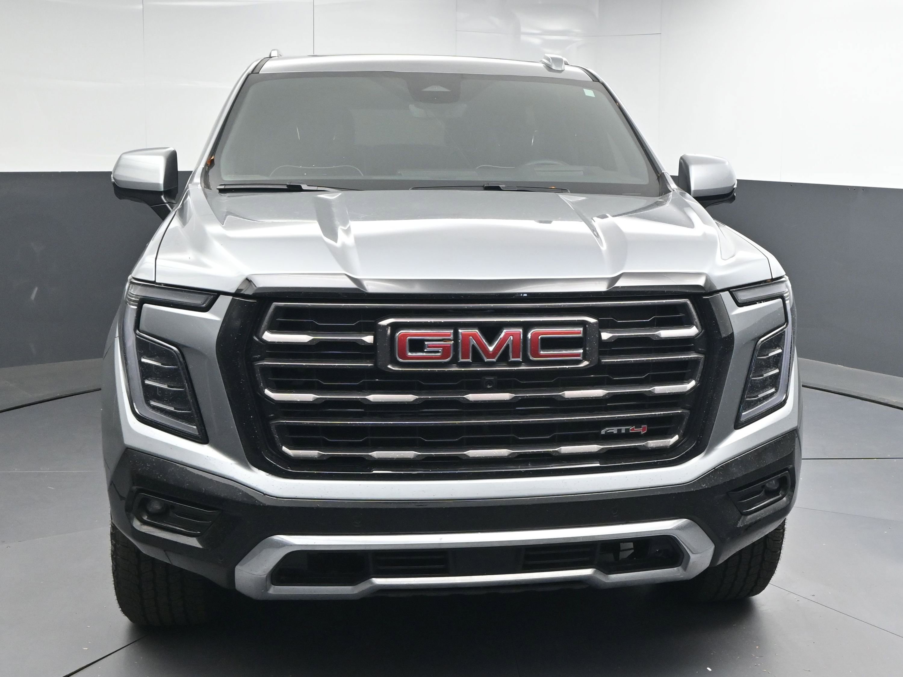 Used 2025 GMC Yukon AT4 Ultimate image 2