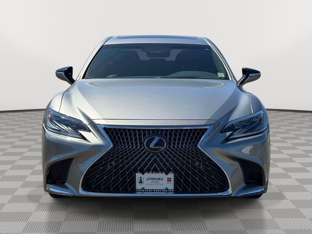 Used 2018 Lexus LS 500h AWD video 2