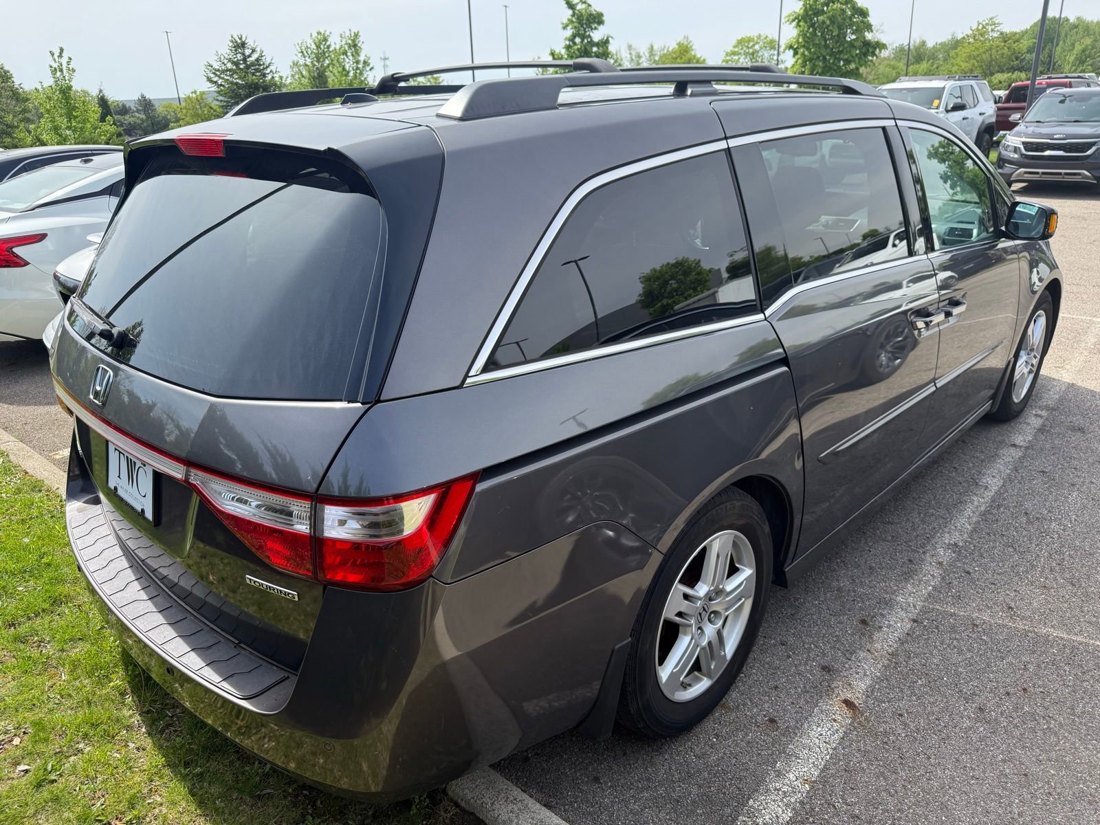 Used 2012 Honda Odyssey Touring image 4
